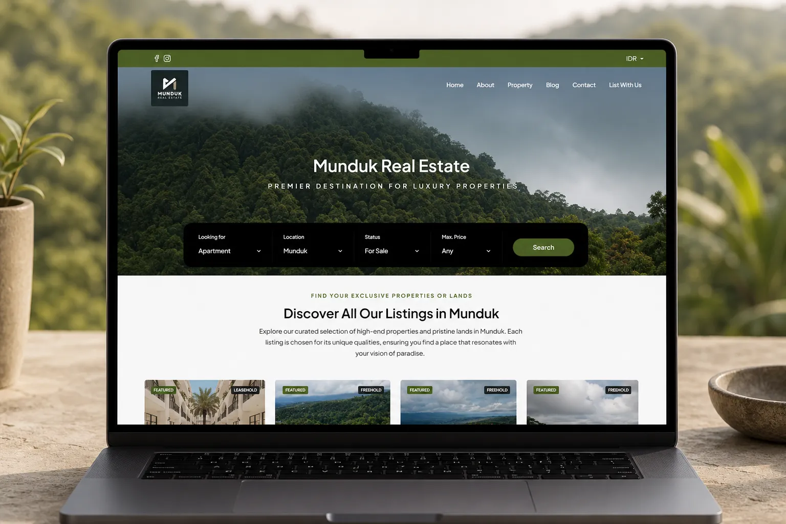 Munduk Real Estate mockup 5